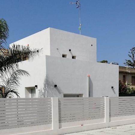 Monolocale Azhar Beach, Lido Fiori Apartment Menfi Luaran gambar