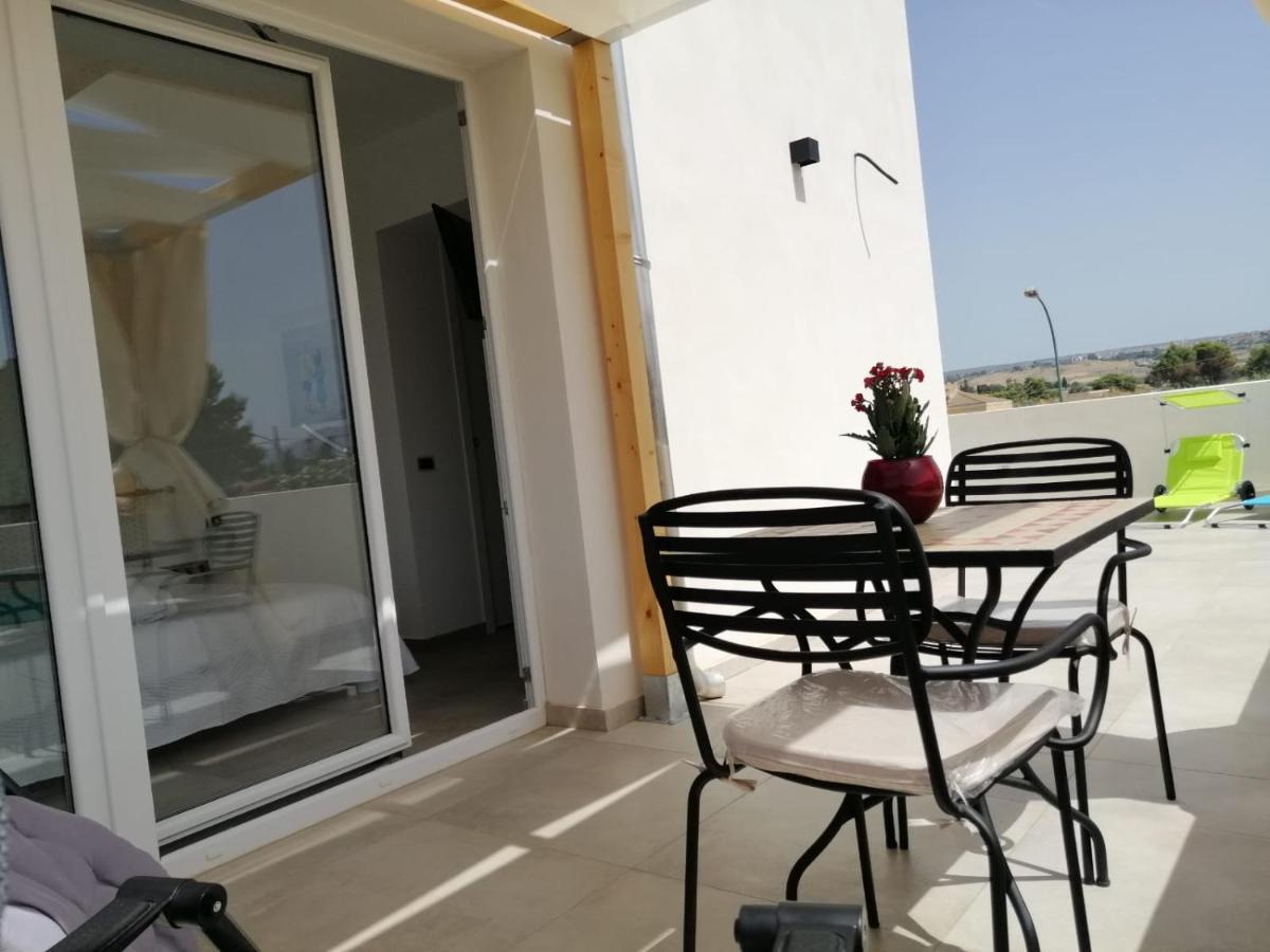 Monolocale Azhar Beach, Lido Fiori Apartment Menfi Luaran gambar